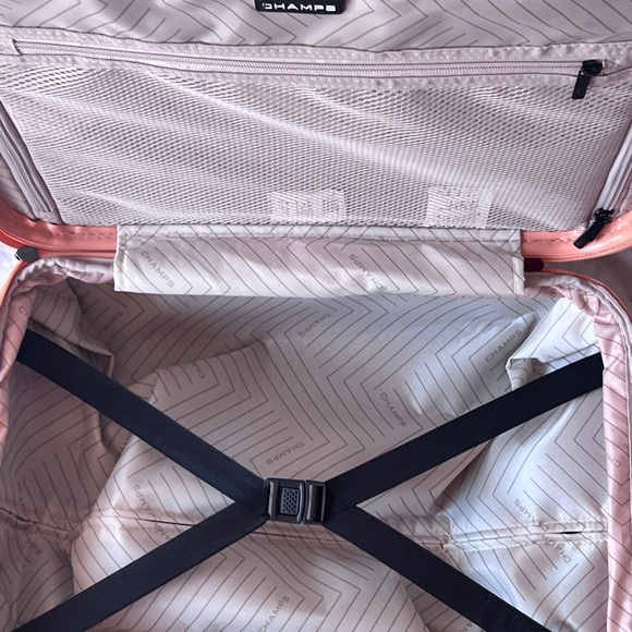 Champs 3 piece luggage set - Picture 5 of 8